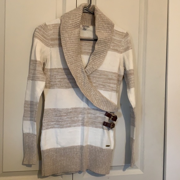 Cream and white striped sweater. - Picture 2 of 4